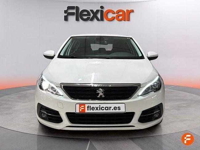 Usado Peugeot 308 Active 100 CV (73 kW) 2020 Blanco