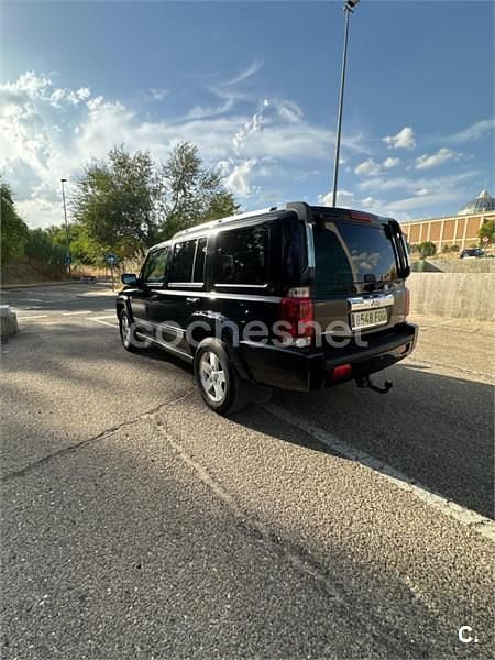 Negro Usado 2006 Jeep Commander Limited SUV | 11.800 € - Imagen 1/4