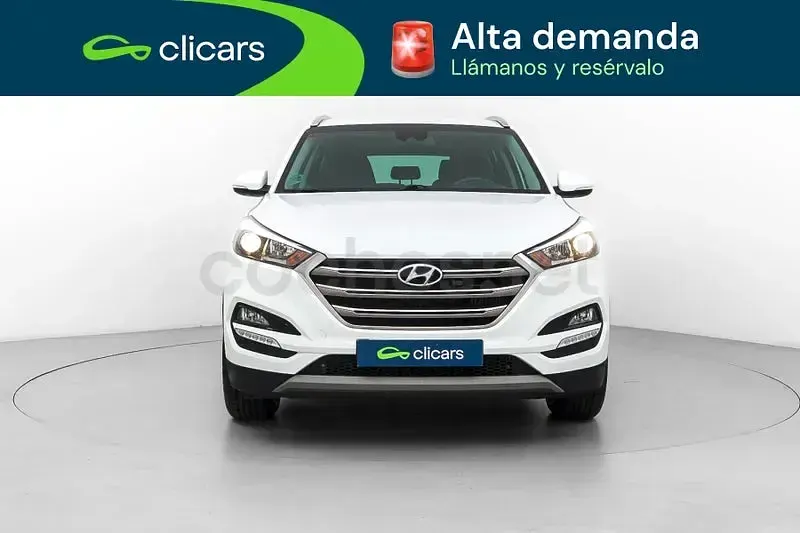 Usado Hyundai Tucson Style 141 CV (103 kW) 2017 Blanco SUV