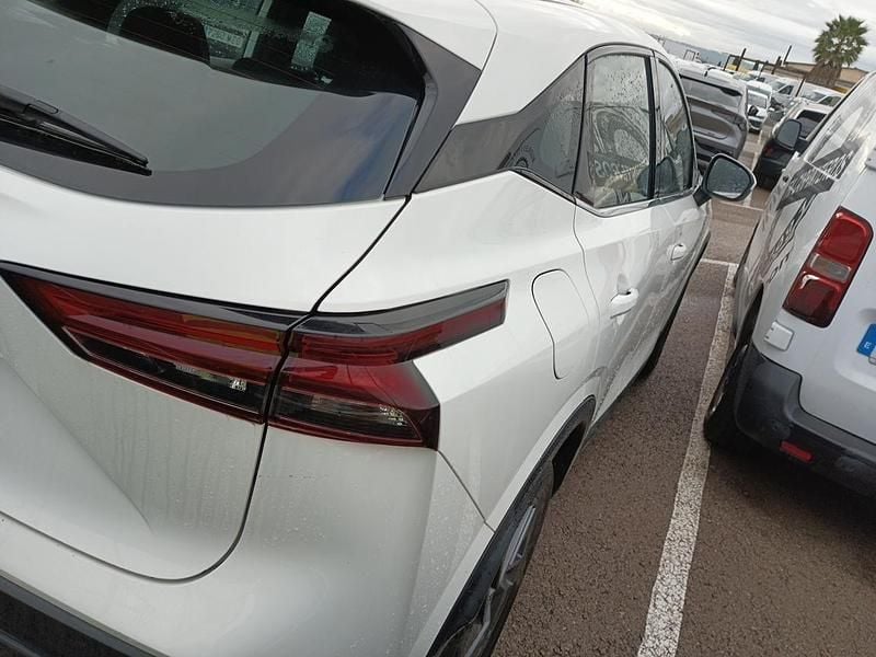 Usado Nissan Qashqai Acenta 140 CV (102 kW) 2022 Blanco SUV