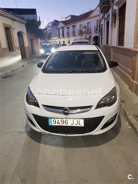 Usado Opel Astra Business 110 CV (80 kW) 2015 Blanco Berlina