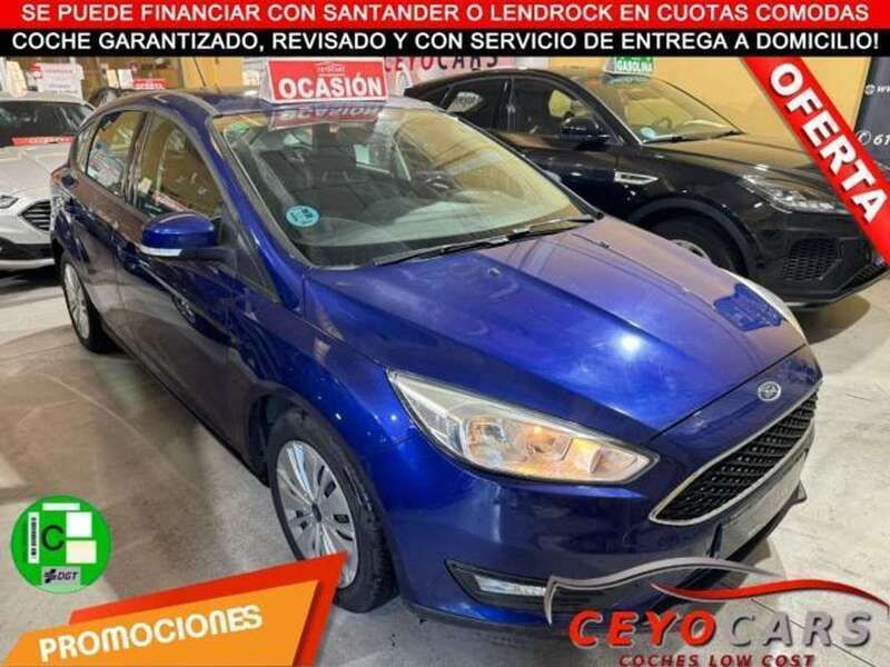 Azul Usado 2017 Ford Focus Trend Berlina | 9280 € (Precio justo) - Imagen 1/4