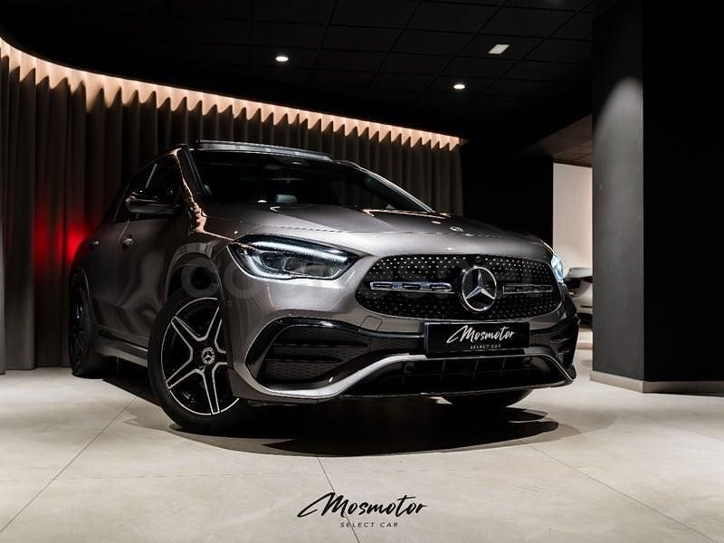 Usado Mercedes GLA180 136 CV (100 kW) 2022 Gris / plata SUV