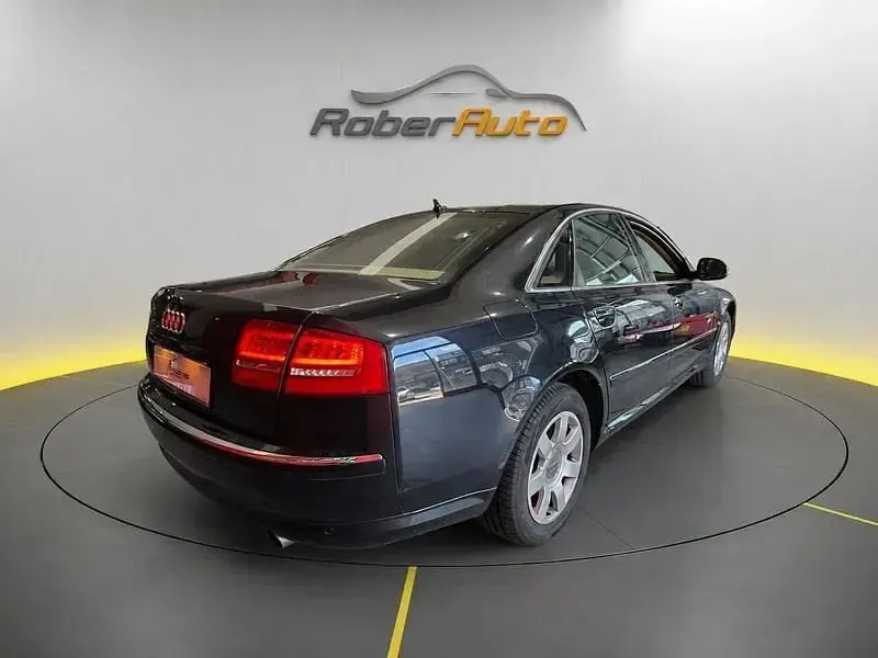 Usado Audi A8 350 CV (257 kW) 2009 Negro Berlina