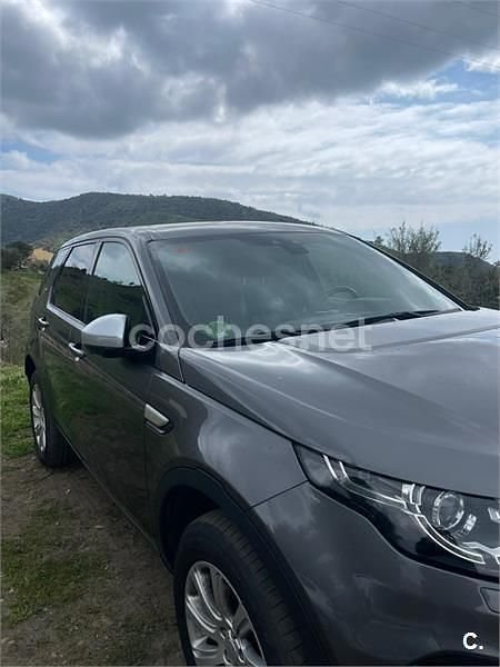 Usado Land Rover Discovery Sport Pure 180 CV (132 kW) 2016 Gris / plata SUV