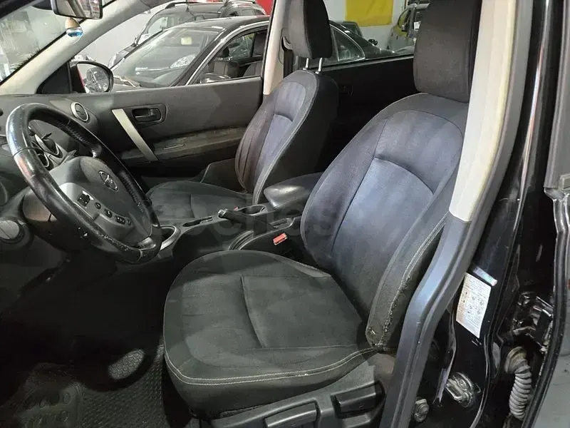 Usado Nissan Qashqai +2 Tekna 110 CV (80 kW) 2011 Negro SUV