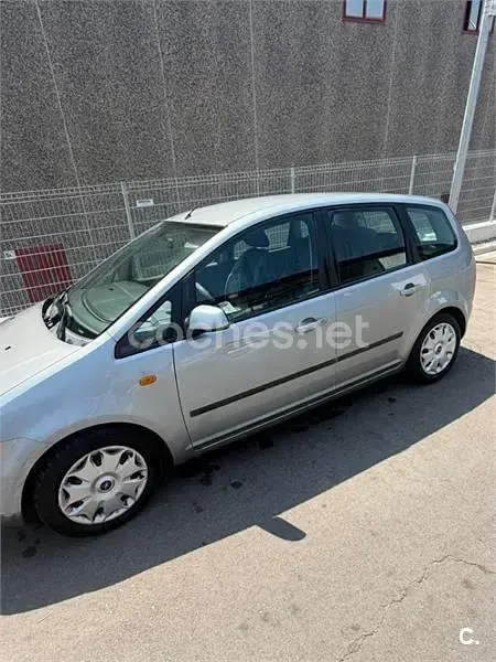 Usado Ford C-MAX Trend 100 CV (73 kW) 2004 Gris / plata Monovolumen