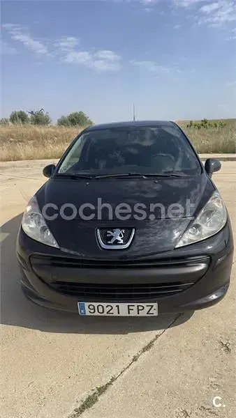 Usado Peugeot 207 70 CV (51 kW) 2007 Negro Berlina