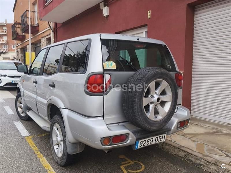 Usado Nissan Terrano Comfort 125 CV (91 kW) 2005 Gris / plata SUV