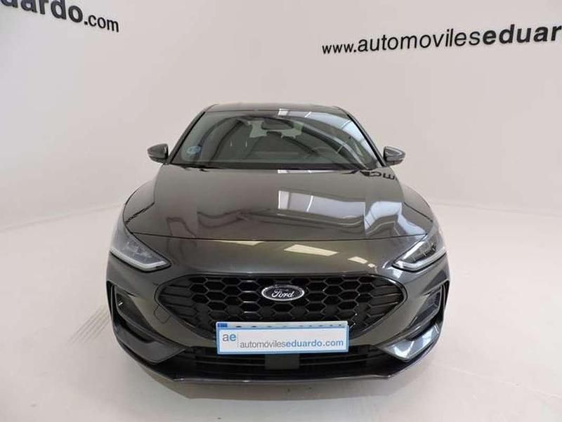 Usado Ford Focus ST-Line 125 CV (91 kW) 2023 Gris Familiar