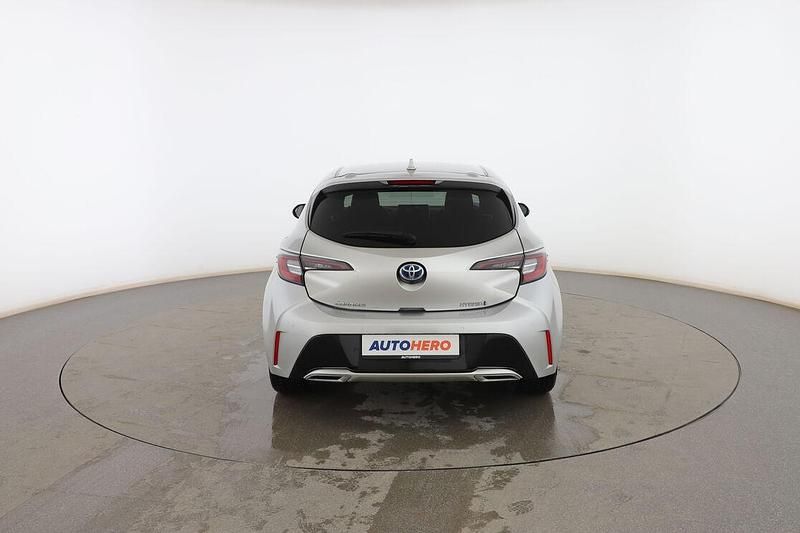 Usado Toyota Corolla Advance 184 CV (135 kW) 2022 Gris Berlina