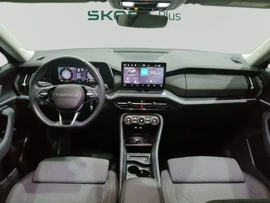 Usado Skoda Kodiaq Selection 150 CV (110 kW) 2025 Azul SUV
