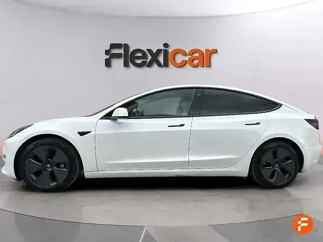 Usado Tesla Model 3 RWD 225 kW (306 CV) 2021 Blanco Berlina