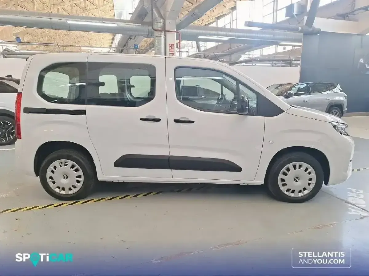 Nuevo Opel Combo-e Life Edition+ 100 kW (136 CV) 2025 Blanco Utilitario