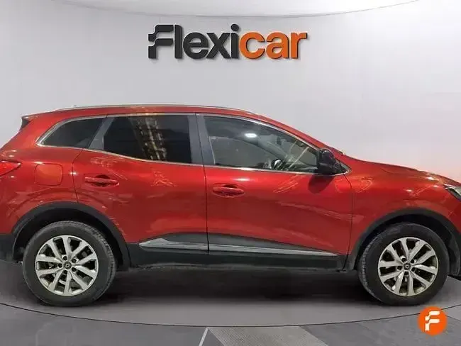 Usado Renault Kadjar Zen 130 CV (95 kW) 2015 Rojo SUV