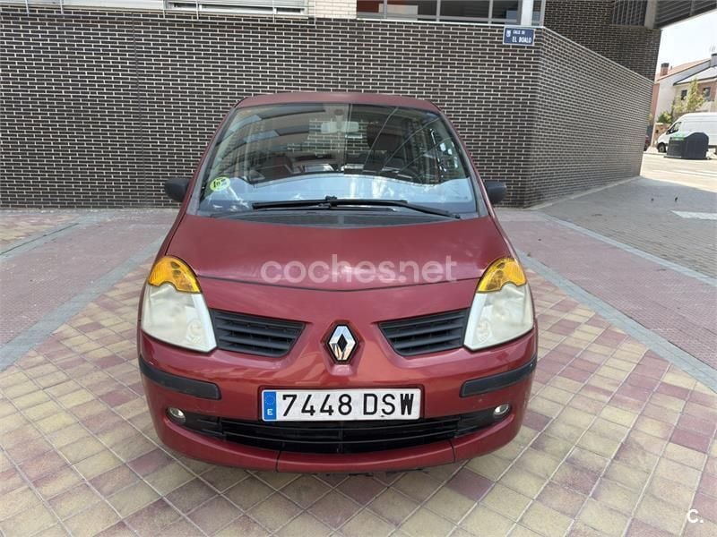 Granate Usado 2005 Renault Modus Dynamique Monovolumen | 1500 € (Super precio) - Imagen 1/4