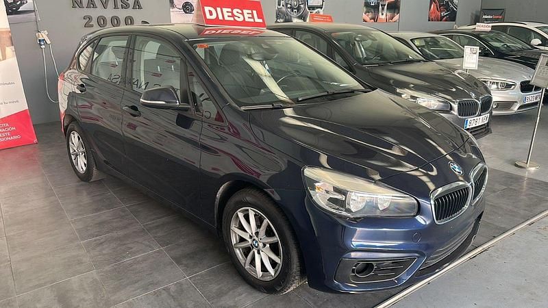 Usado BMW 116 116 CV (85 kW) 2018 Azul Utilitario