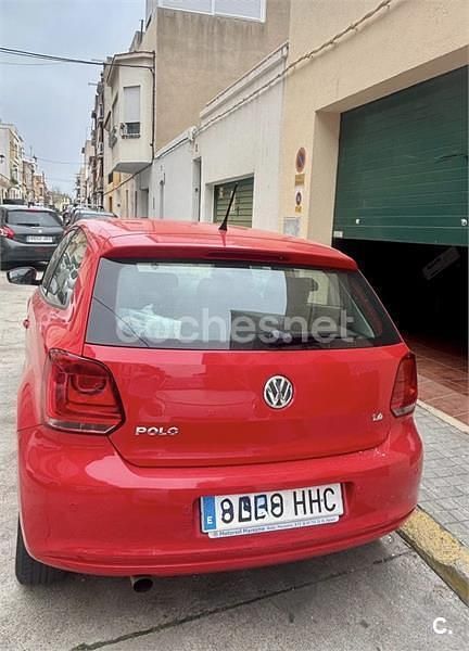 Usado VW Polo Advance 85 CV (62 kW) 2011 Rojo Utilitario