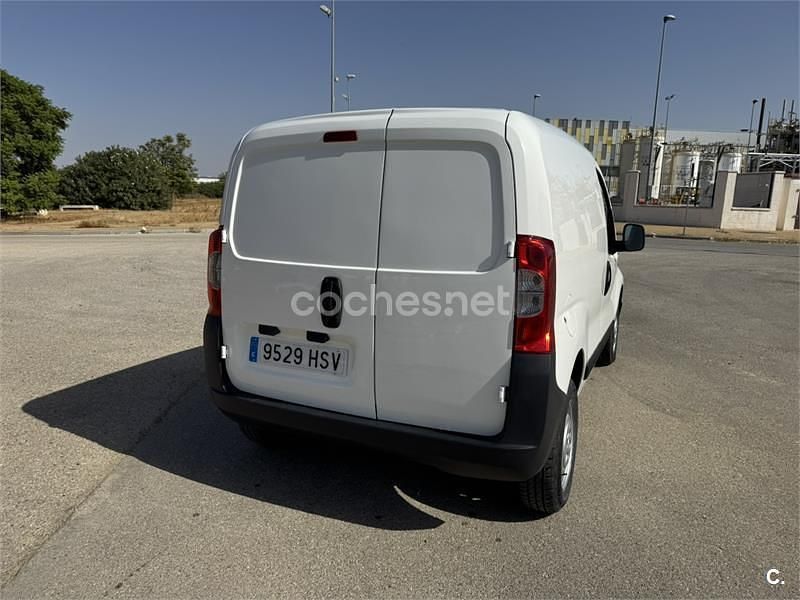 Usado Fiat Fiorino 75 CV (55 kW) 2013 Blanco Monovolumen