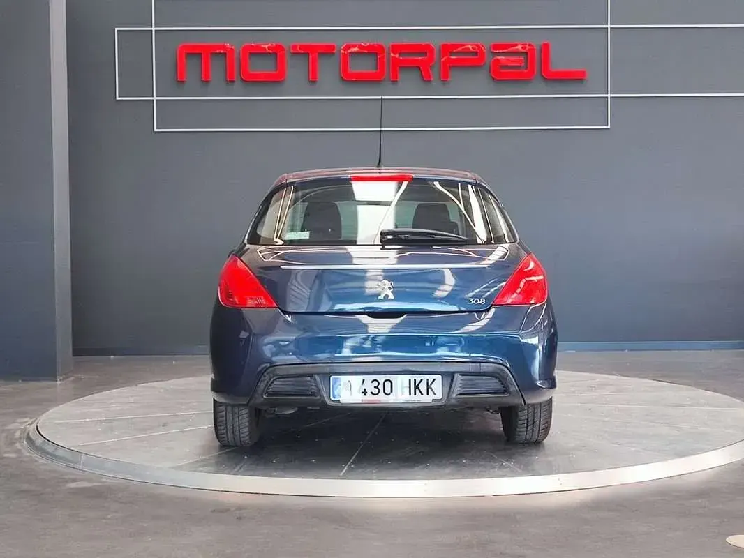 Usado Peugeot 308 Access 112 CV (82 kW) 2012 Azul Utilitario