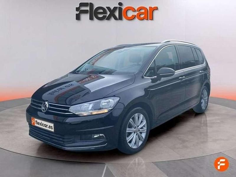 Usado VW Touran Advance 150 CV (110 kW) 2019 Negro Monovolumen