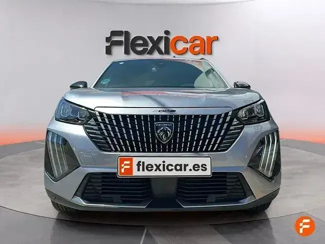 Usado Peugeot 2008 Allure 130 CV (95 kW) 2024 Gris SUV