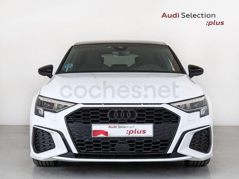Usado Audi A3 Ambiente 150 HP (110 kW) 2021 Branco Sedan