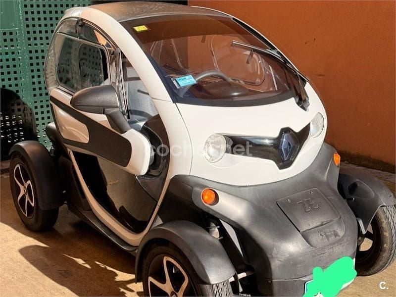 Usado Renault Wind Dynamique 100 CV (73 kW) 2012 Blanco Coupe