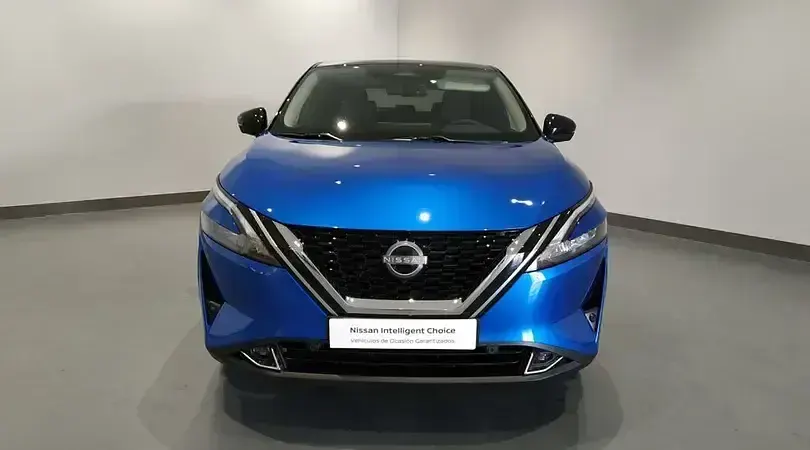 Usado Nissan Qashqai Tekna 158 CV (116 kW) 2024 Magnetic blue con techo midnig SUV