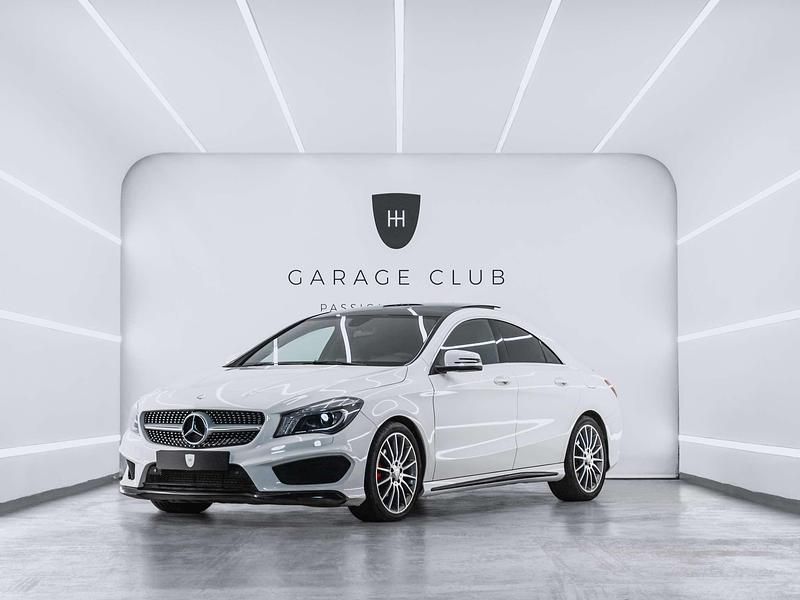 Blanco Usado 2014 Mercedes CLA200 AMG line Berlina | 16.499 € - Imagen 1/4
