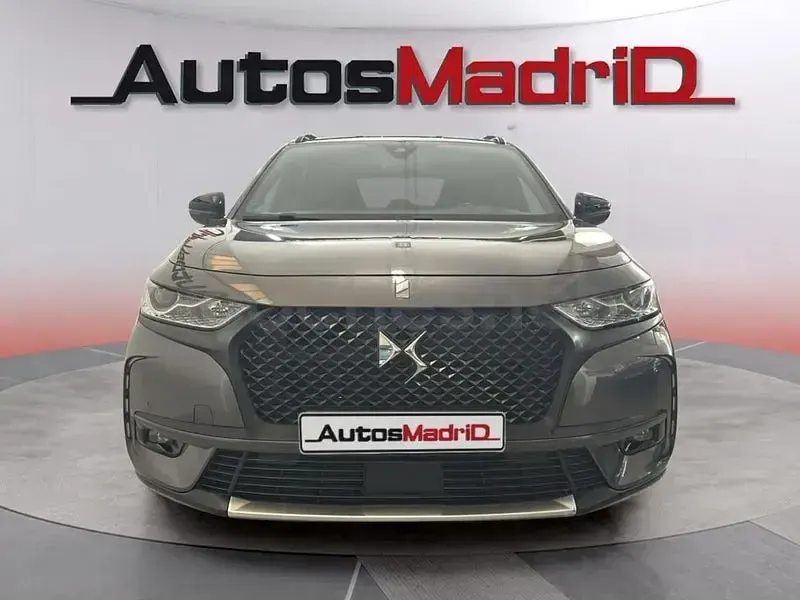 Usado DS Automobiles DS7 Crossback Performance 225 CV (165 kW) 2022 Gris / plata SUV