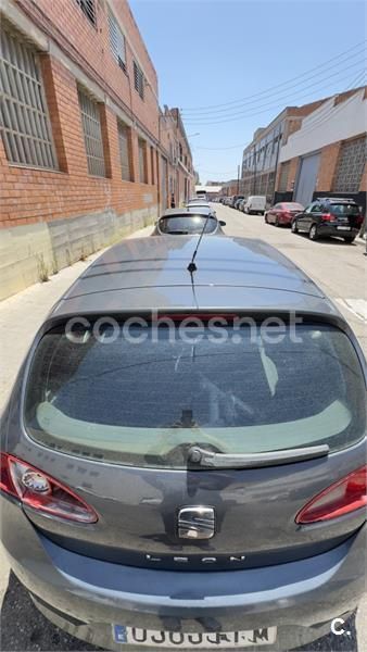 Gris / plata Usado 2006 Seat Leon Stylance Berlina | 4300 € (Precio justo) - Imagen 1/1