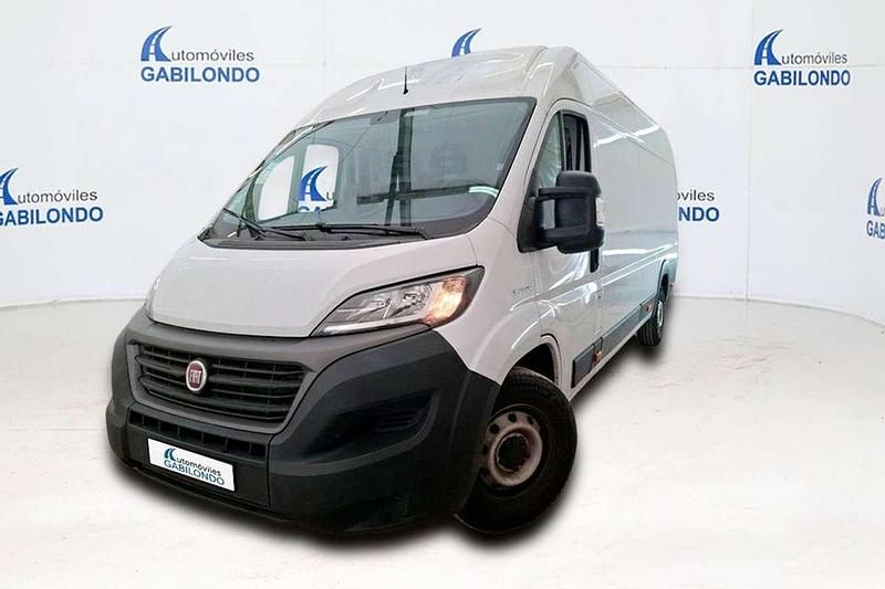 Blanco Usado 2021 Fiat Ducato Van | 21.403 € (Precio justo) - Imagen 1/4