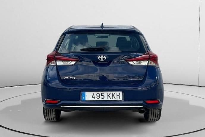 Usado Toyota Auris Business Edition 115 CV (84 kW) 2018
