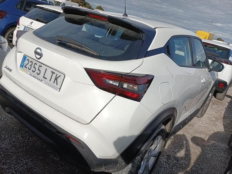 Usado Nissan Juke Acenta 114 CV (83 kW) 2021 Blanco SUV