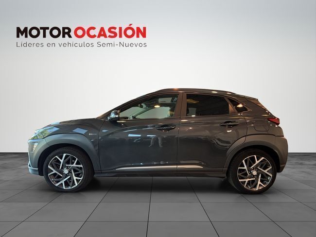 Usado Hyundai Kona Style 141 CV (103 kW) 2020 Verde claro metalizado SUV
