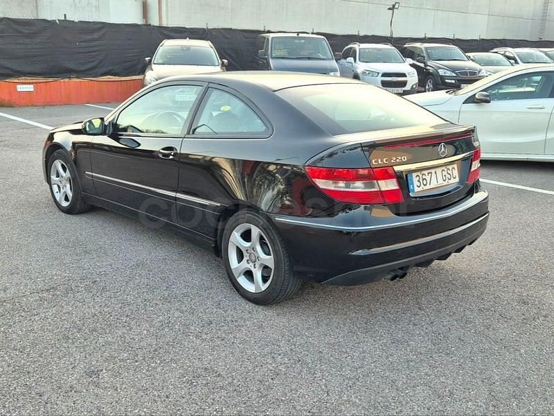 Usado Mercedes CLC220 150 CV (110 kW) 2009 Negro Utilitario
