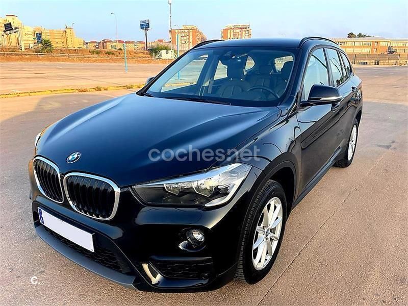 Usado BMW X1 Comfort Edition 150 CV (110 kW) 2018 Negro SUV