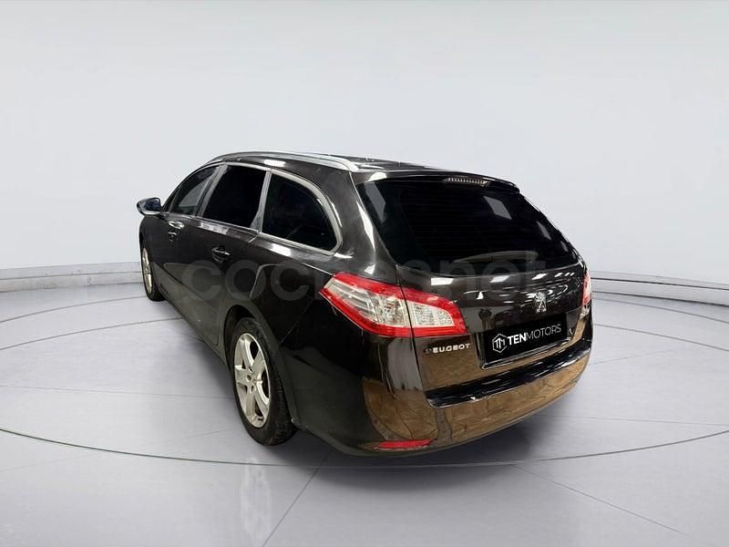 Usado Peugeot 508 SW Access 112 CV (82 kW) 2011 Negro Familiar