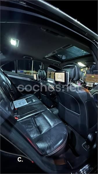 Usado Mercedes C320 Avantgarde 224 HP (164 kW) 2009 Preto Sedan
