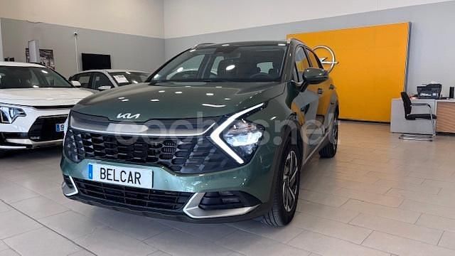 Verde Usado 2024 Kia Sportage SUV | 26.900 € (Precio justo) - Imagen 1/4