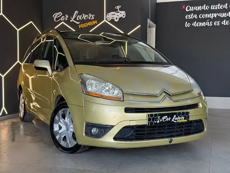 Usado Citroën Grand C4 Picasso Exclusive 110 CV (80 kW) 2007 Beige Monovolumen