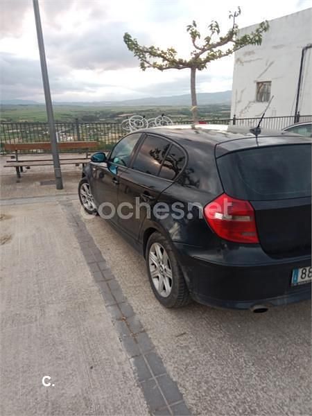 Używany BMW 118 143 KM (105 kW) 2009 Czarny Hatchback