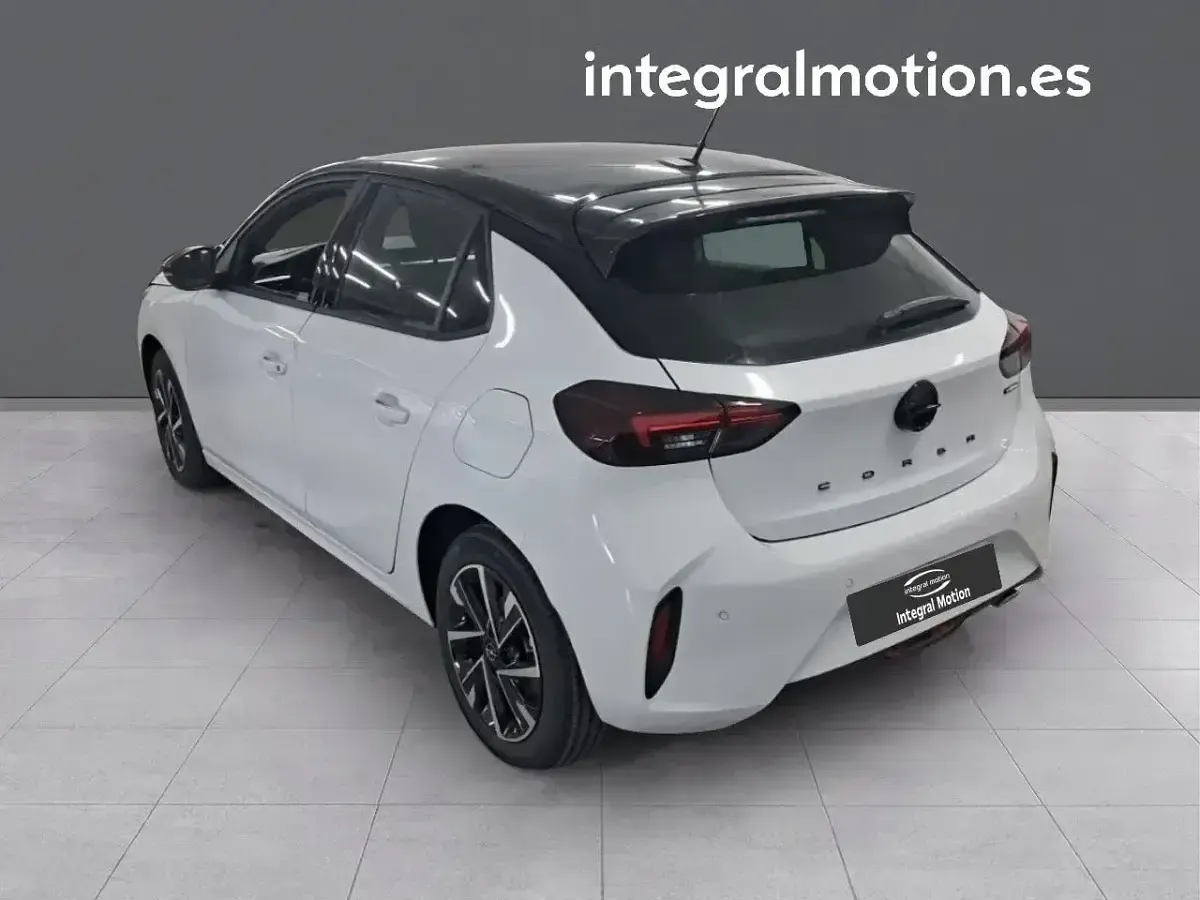 Nuevo Opel Corsa 110 CV (80 kW) 2026 Blanco Utilitario