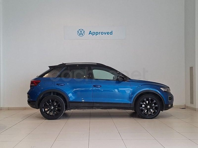 Usado VW T-Roc Sportline 150 CV (110 kW) 2021 Azul SUV