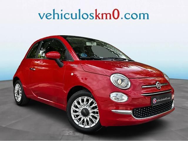 Usado Fiat 500 Dolcevita 70 CV (51 kW) 2022 Rojo Utilitario