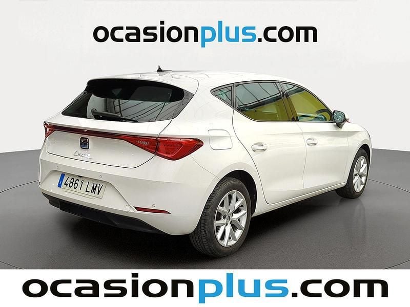 Usado Seat Leon Style 116 HP (85 kW) 2021 Branco Citadino