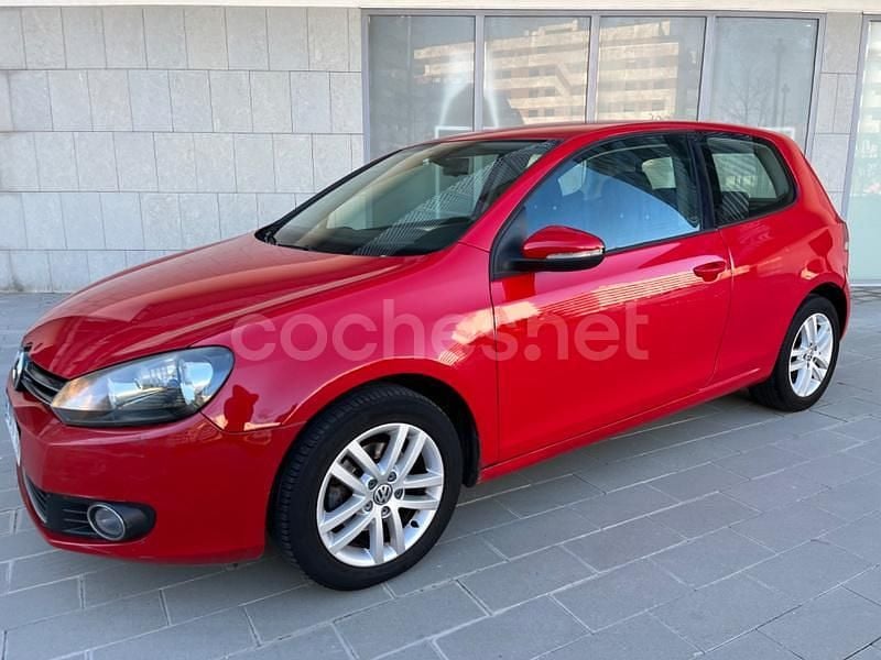 Rojo Usado 2010 VW Golf Sport Berlina | 3650 € (Super precio) - Imagen 1/4
