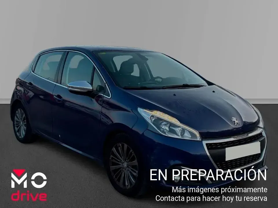 Usado Peugeot 208 Allure 100 CV (73 kW) 2016 Utilitario