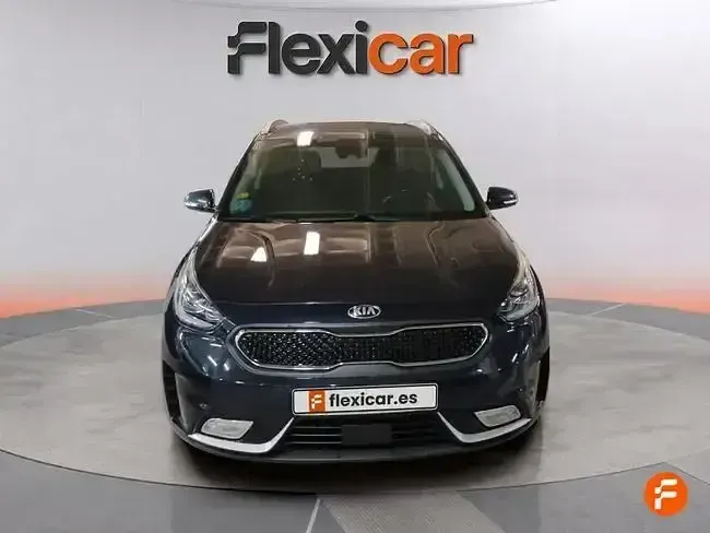 Usado Kia Niro 141 CV (103 kW) 2018 Azul SUV